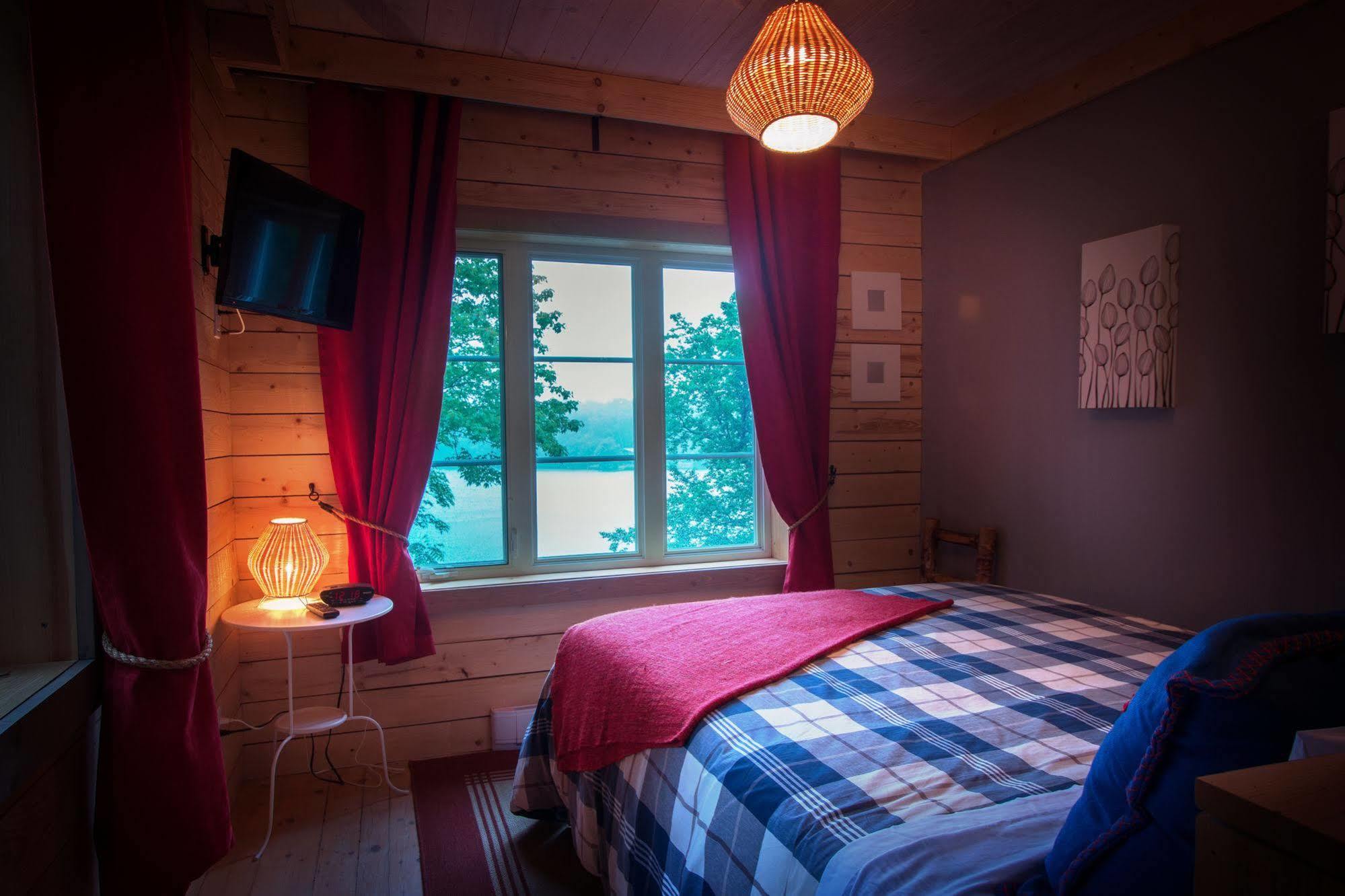 Saint-Raymond Manoir Du Lac Sept-Iles מראה חיצוני תמונה